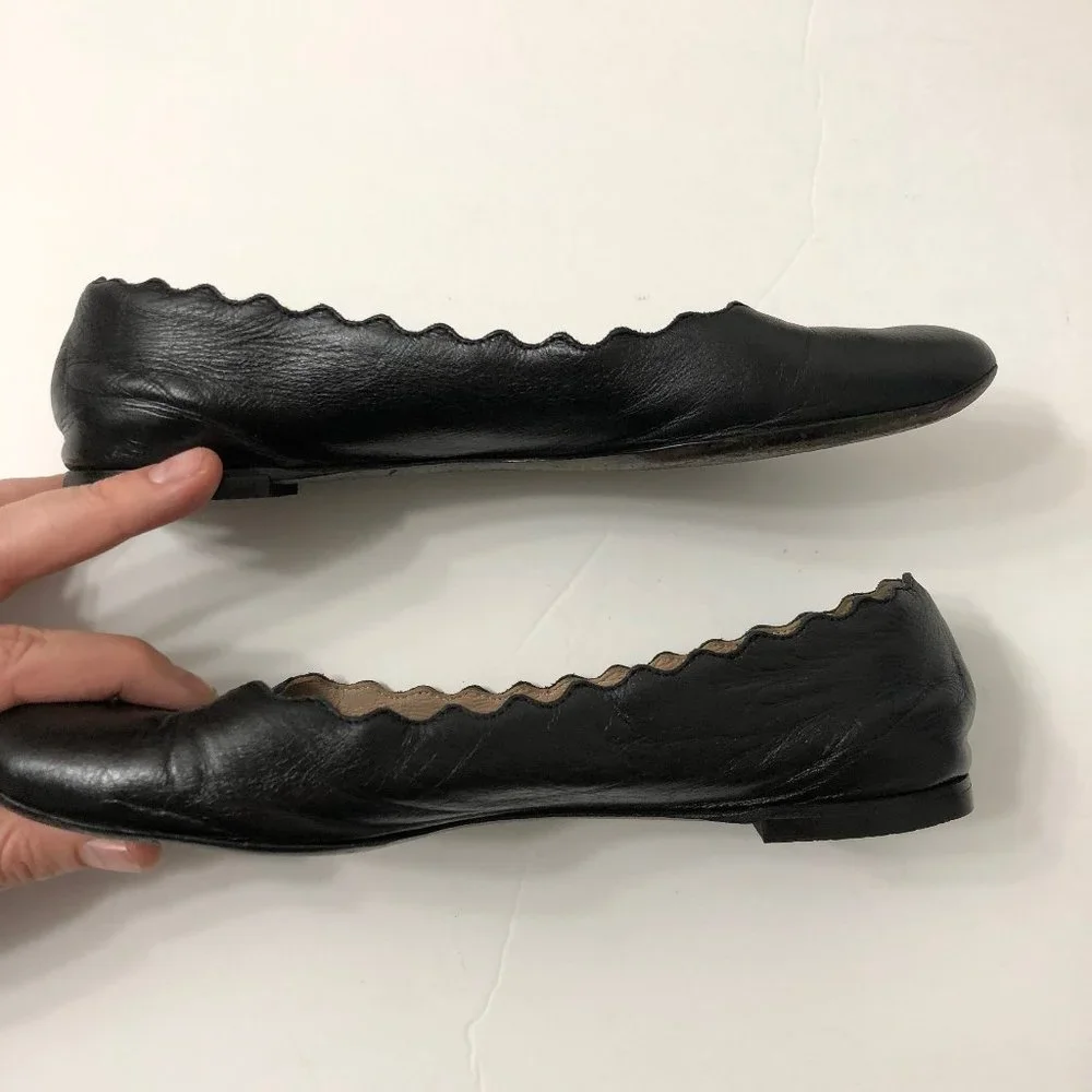 Chloé Lauren black leather scallop ballet flats - Picture 2 of 8